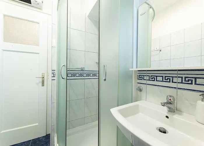 Luxury Escape In - Sea, Sun & Serenity Apartment Split