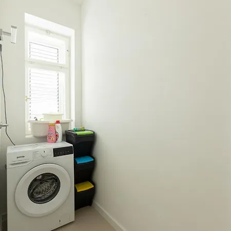 Luxury Escape In - Sea, Sun & Serenity