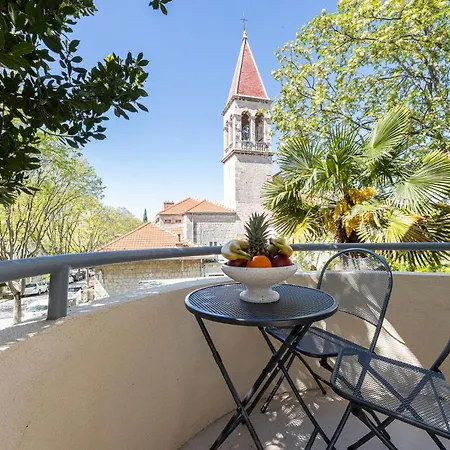 Luxury Escape In - Sea, Sun & Serenity Appartamento Spalato