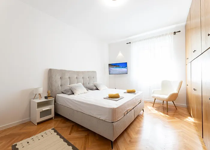 Appartement Luxury Escape In - Sea, Sun & Serenity *