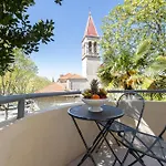 Luxury Escape In - Sea, Sun & Serenity Apartman Split